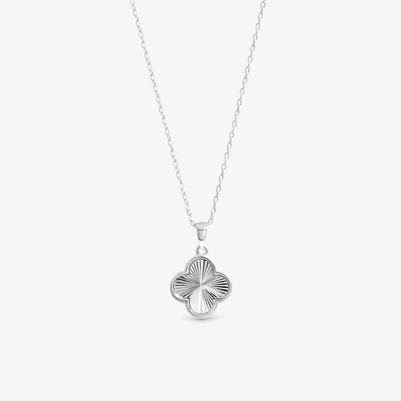 Image of Simply Silver Sterling Silver 925 Polished Ridged Clover Pendant Pendant Necklaces One Size Silver 38995411000