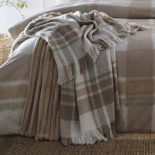 Image of Appletree Verbier Faux Mohair Throw 130cm x 180cm Natural
