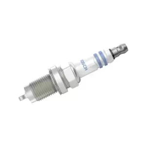 Image of Bosch Spark plug 0 242 240 675 Engine spark plug,Spark plugs HONDA,ACURA,CIVIC VIII Hatchback (FN, FK),Jazz II Schragheck (GD_, GE3, GE2)