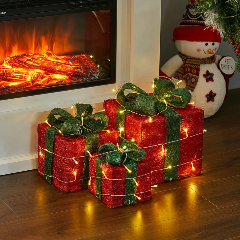 Image of LIFE IDEAS Square Christmas Gift Boxes Green unisex One size