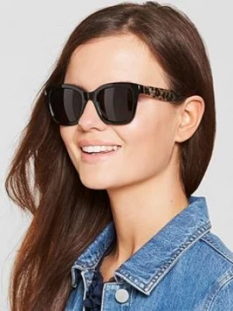 Image of Tommy Hilfiger Sunglasses BlackAnimal Print Print Women