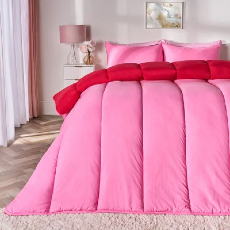Image of OHS OHS Reversible 10.5 Tog Coverless Washable Duvet with Pillowcases in Bright Pink Size: King Bright Pink King Unisex 5027434230969
