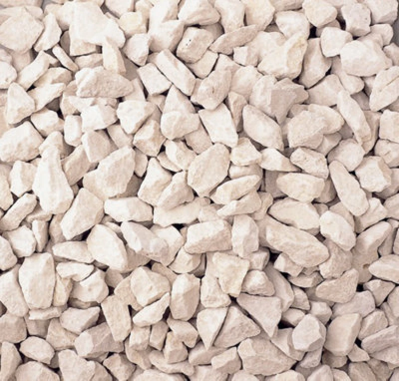 Image of Deco-pak Cotswold Chippings Aggregate Bulk Bag - 850 Kg - L100 X W100 X H80 Cm