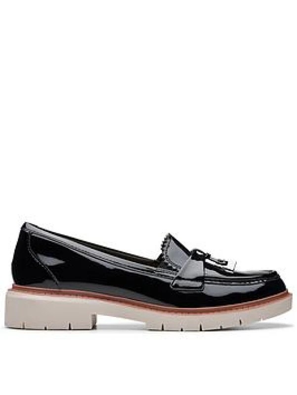 Image of Clarks Clarks Women Westlynn Bella Black Patent Loafers Size: 4-Standard Fit Black 4-Standard Fit Female 5063090712227