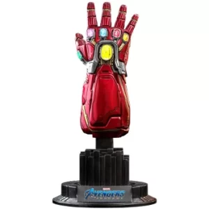 Image of Hot Toys Marvel Avengers: Endgame Replica 1/4 Nano Gauntlet Movie Promo Edition 19 cm