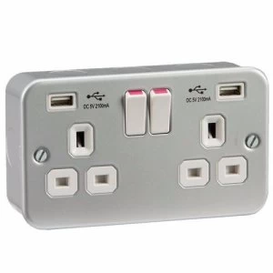 Image of KnightsBridge Metal Clad 13A 2 Gang Switched Socket With 2 USB 5V Charger Ports