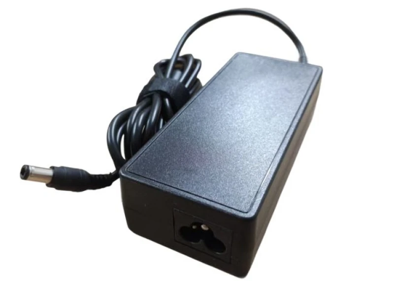 Image of CoreParts MBXPOS-AC0002 power adapter/inverter Indoor 72 W Black