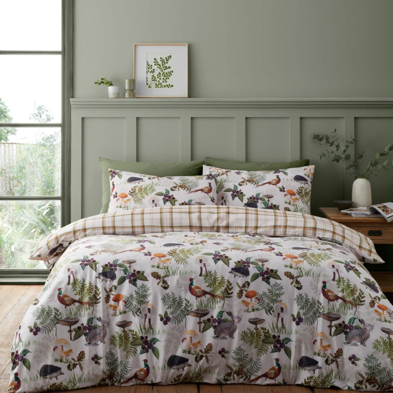 Image of Catherine Lansfield Soft Velvet Woodland Walk Reversible Duvet Set - Beige Beige Single