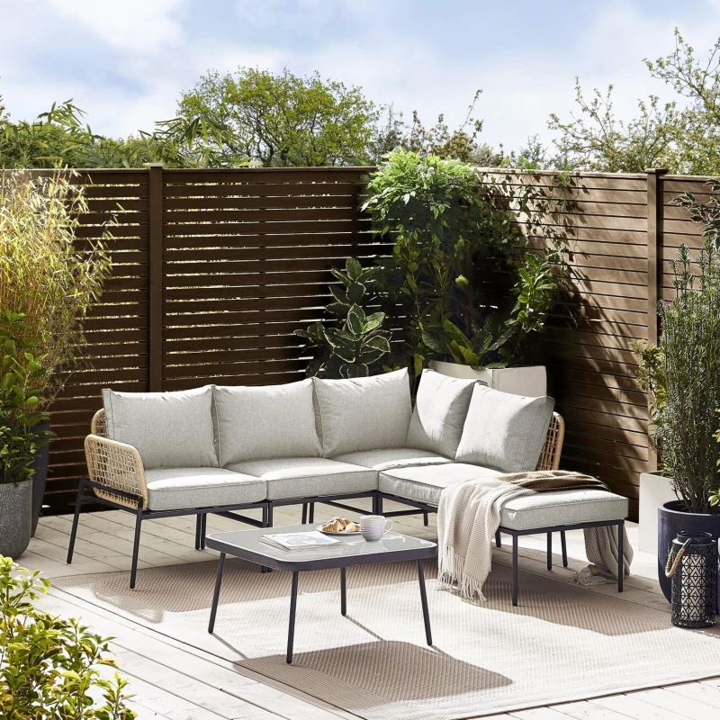 Image of FurnitureboxUK FurnitureboxUK Maldives PE Rattan 5 Seat Outdoor Garden Sofa Set in Beige Beige One Size Unisex 5060661185961