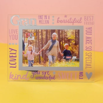 Image of 6" x 4" Cheerful Glass Photo Frame - Gran