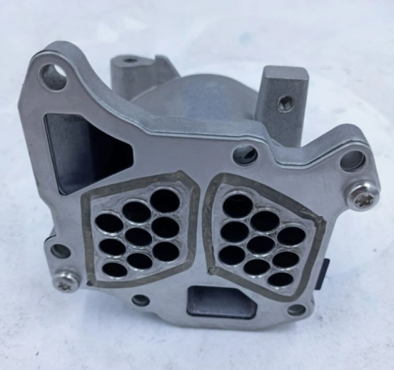 Image of STARQ SQ322-21136 EGR valve with EGR cooler EGR Valve (1145)