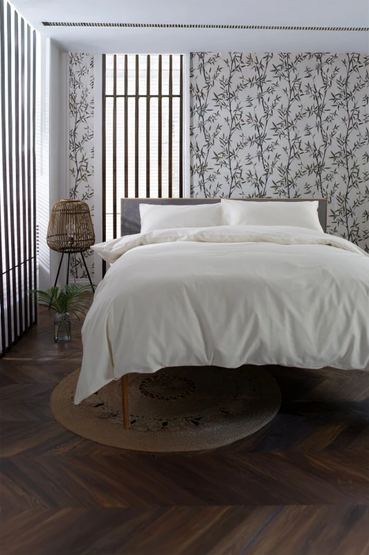 Image of The Lyndon Company The Lyndon Company Luxury 100% Cotton 200 Thread Count Duvet Cover Set in Ecru Size: Double Ecru Double Unisex 5054990079213