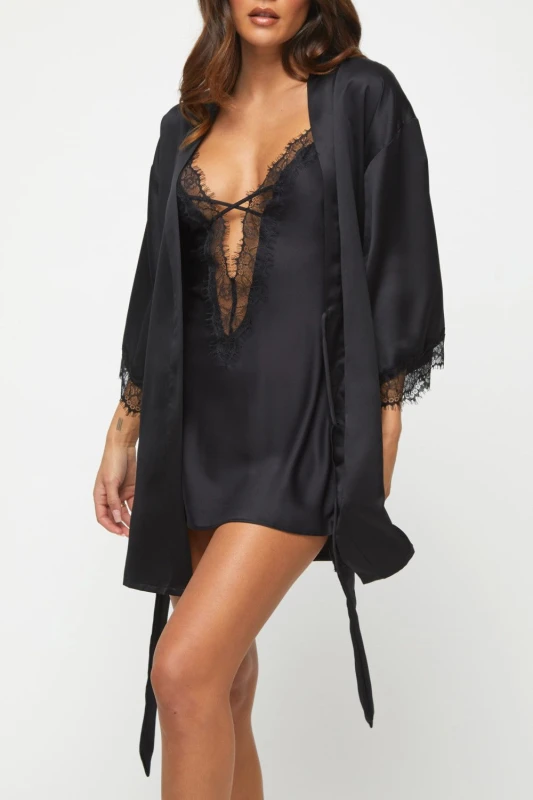 Image of Ann Summers Womens Cherryann Satin Robe Black Size: Medium Black Female M