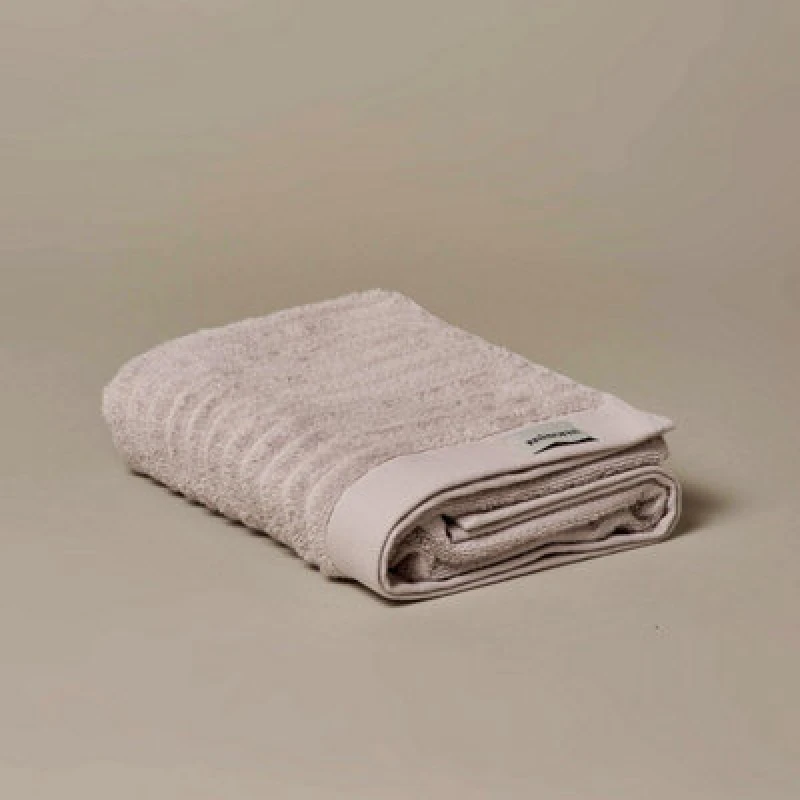Image of Misona Organic Cotton Bath Towel - Light Grey