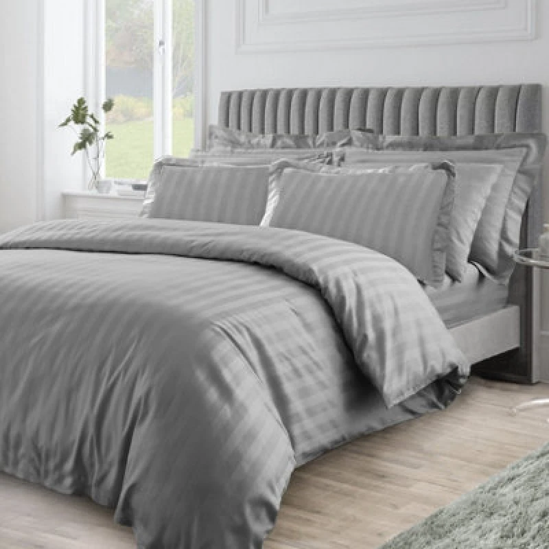 Image of Velosso Elegant Embossed Design Duvet Cover & Pillowcase Set in Charcoal Size: Double Charcoal Unisex Double