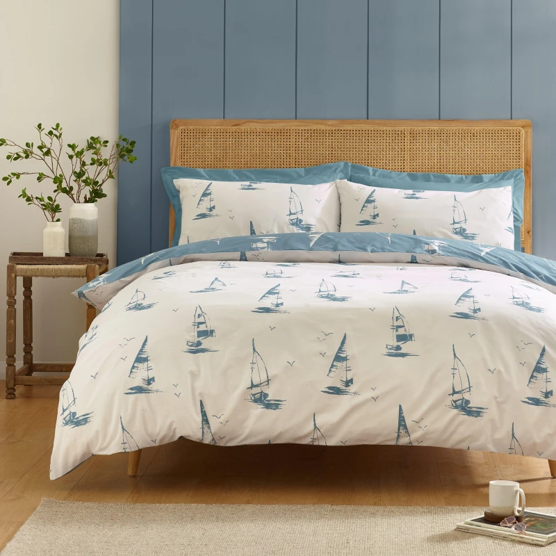 Image of Catherine Lansfield Salcombe Boats Duvet Cover Bedding Set Blue