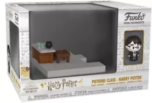 Image of Harry Potter Harry Potter - Potions Class (Chase Edition Possible) (Funko Mini Moments) Funko Pop! multicolor