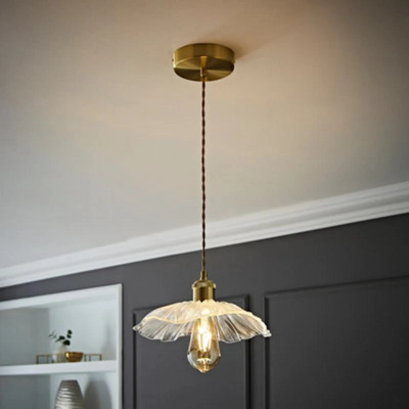 Image of ValueLights ValueLights Cassia Clear Glass Flower Gold Pendant Ceiling Light Gold One Size Unisex 5016529267676