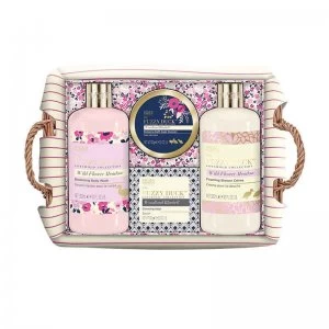 Image of Baylis Harding Fuzzy Duck Cotswold Floral Basket Set