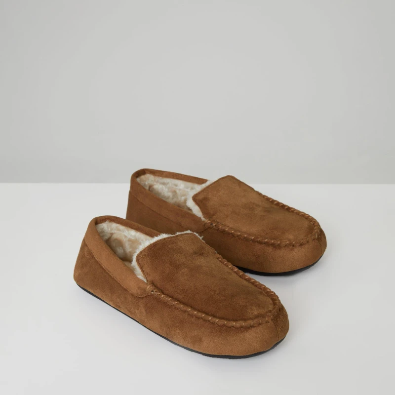 Image of Threadbare 'Selhurst' Faux Fur Lined Suedette Moccasin Slippers Tan male