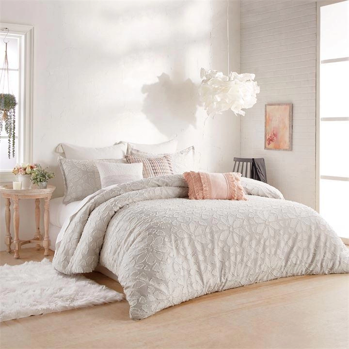 Image of Peri Home Natural Cotton Percale 180 Thread Count 'Clipped Floral' Duvet Cover - king