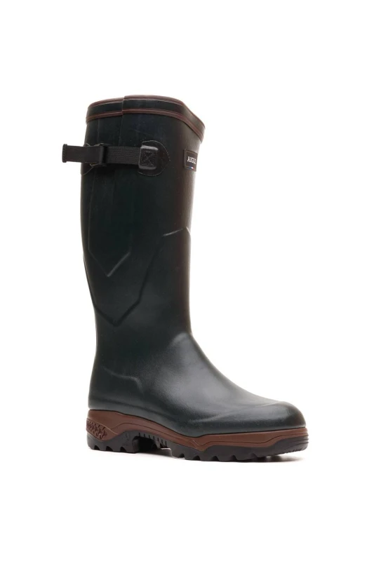 Image of Aigle Parcours 2 Iso Wellington in Dark Green Size: 5.5 Dark Green Unisex 5.5