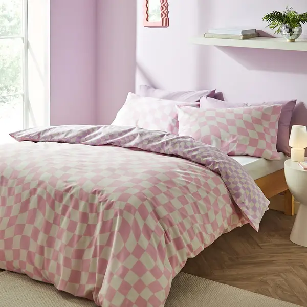 Image of Sassy B Sassy B Checkerboard Wave Pink Bedding Set - Single
