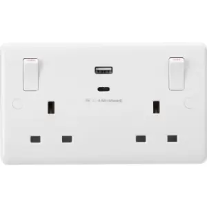 Image of 13A 2G Switched Socket with outboard rockers and dual USB (A+C) 5V DC 4.8A shared 230V IP20