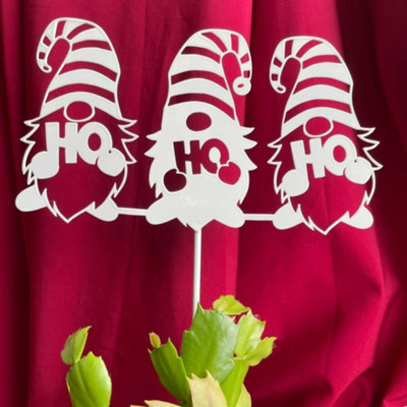 Image of Poppy Forge Ho Ho Ho Pot Pin Garden Art (Pack Of 3) - H25cm - White