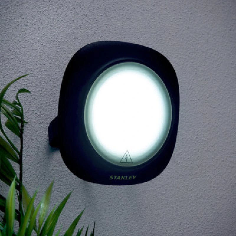 Image of Stanley Black Mains-Powered Cool Daylight LED Without Sensor Slimline Floodlight 2700Lm