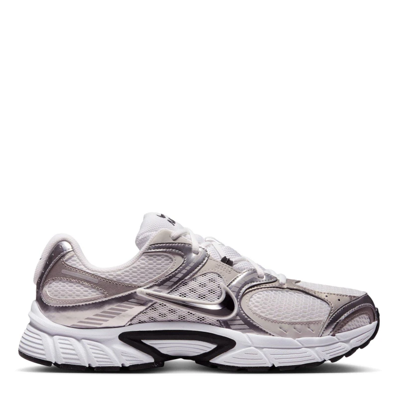 Image of Nike V5 RNR Shoes Mens White/Blk-Grey male 7 (41)