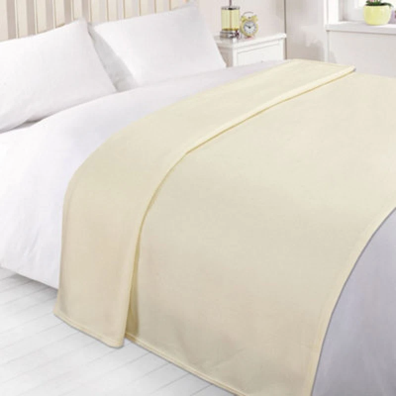 Image of OHS OHS Warm Plain Fleece Throw Over Bed Blanket in Cream Size: 120cm x 150cm Cream 120cm x 150cm Unisex 5027434088881
