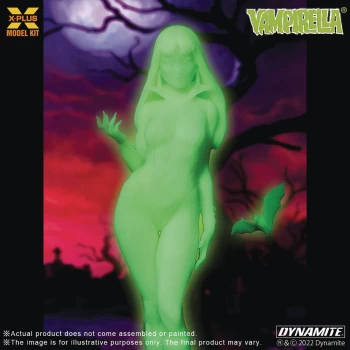 Image of X-Plus Vampirella 1/8 Scale Plastic Model Kit - Vampirella (Glow-In-The-Dark Version)