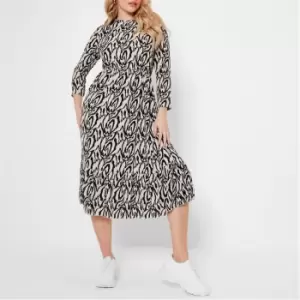 Image of I Saw It First ISAWITFIRST Animal Print Round Neck Smock Dress - Cream