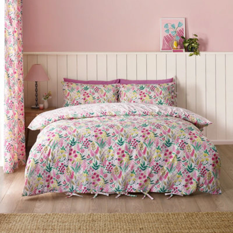 Image of Catherine Lansfield Catherine Lansfield 'Tilly Floral' Reversible Duvet Cover Set in Pink Size: Double Pink Double Unisex 5057681176840