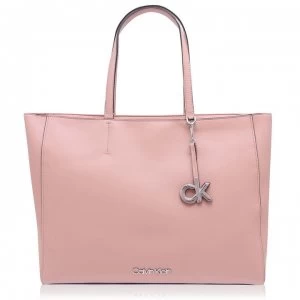 Image of Calvin Klein Must Tote Bag - ROSE TGW
