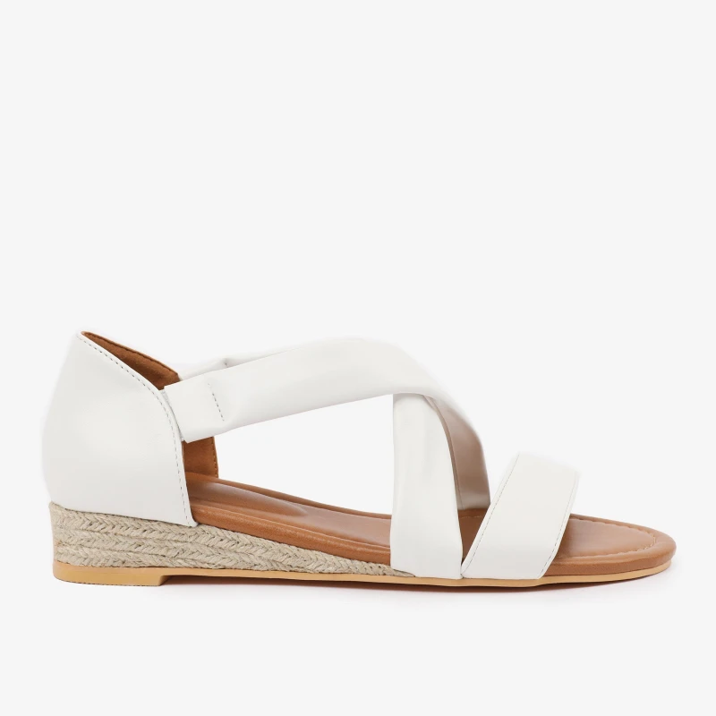Image of Wheres That From Wheres That From White PU Hummingbird Low Wedge S White 5