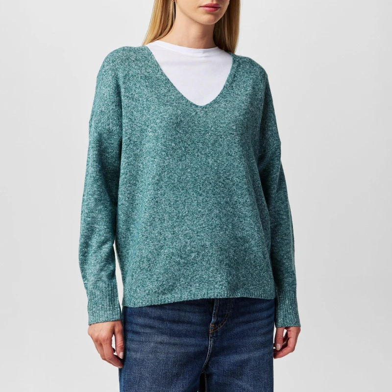 Image of Only Rica Long Sleeve V-Neck Knitted Top - Green Green 10