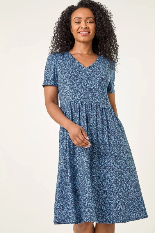 Image of Roman Womens Petite Ditsy Floral Pocket Dress in Navy Size: 10 Navy Female 10