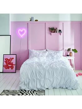 Image of Catherine Lansfield Sassy B Wavy Baby Duvet Set - Sb