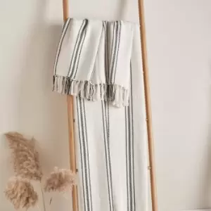 Image of Brinley Woven 100% Recycled Eco-Friendly Cotton Rich Fringed Throw, Cream, 130 x 180 Cm - Drift Home