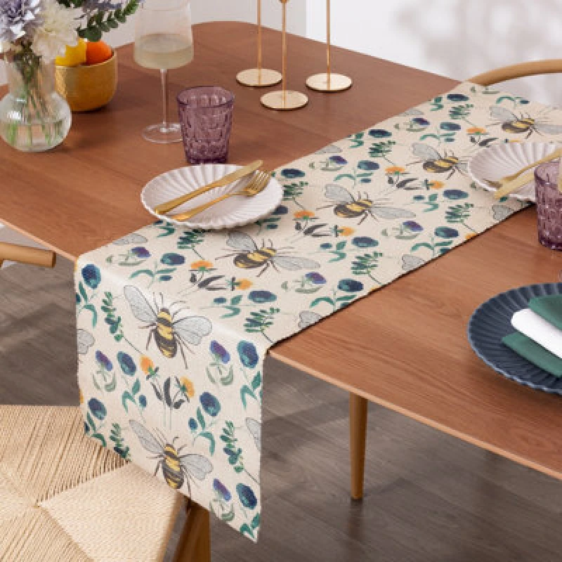 Image of Wylder Wild Garden Large Indoor And Outdoor Table Runner In Multi 5.02553E+12