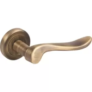 Image of Serozzetta Verdun Lever On Rose Door Handles Antique (Pair) in Brass