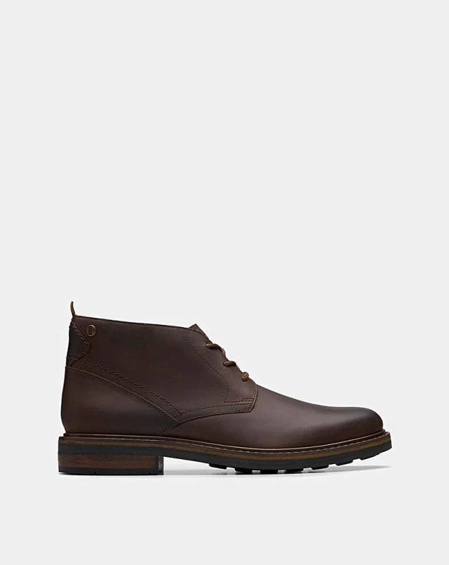 Image of Clarks Clarks Men Newford Mid Beeswax Leather Lace Up,Ankle Boots in Brown Size: 7-Standard Fit Brown 7-Standard Fit Male 5063421470932