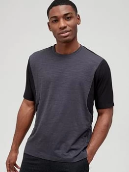 Image of adidas Yoga T-Shirt - Carbon, Carbon, Size S, Men