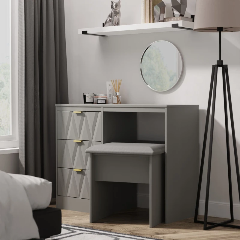 Image of Fiji Ready Assembled White & Oak 4 Drawer Wide Bed Box (H)594mm (W)1145mm (D)395mm