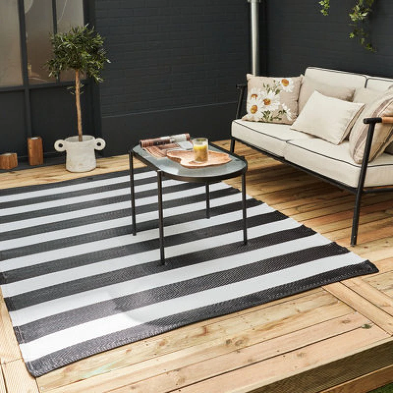 Image of The Rugs Reversible Waterproof Outdoor Rugs Rainbow 1030 Black&white