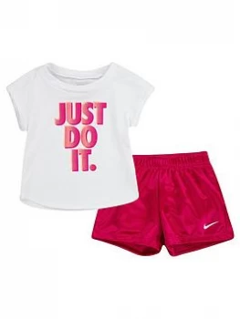 Image of Nike Younger Girl Graphic T-Shirt And Shorts 2 Piece Set - White/Red, Purple, Size 12 Months, Women