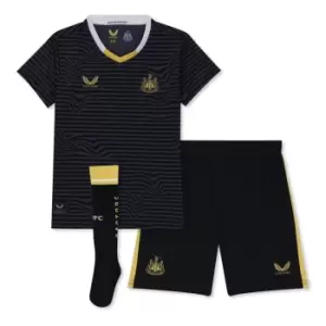 Image of Castore United Football Kit Set 2021/2022 - Black