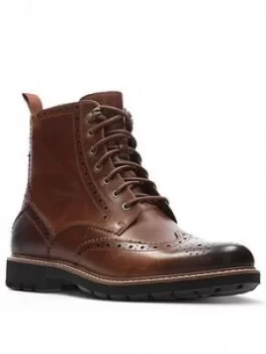 Image of Clarks Clarks Batcombe Lord Leather Brogue Boots, Tan, Size 7, Men